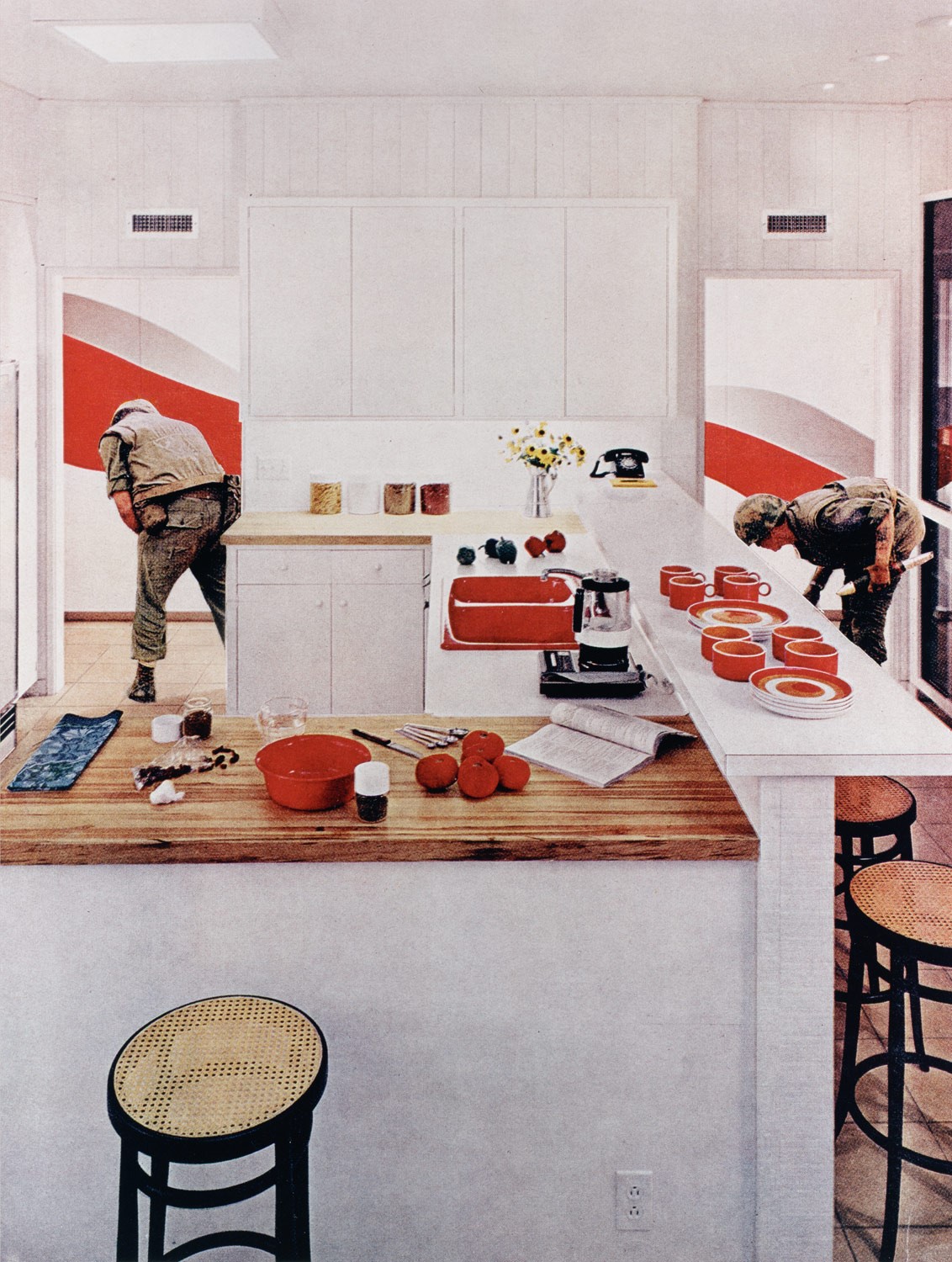 Martha Rosler’s House Beautiful: Bringing the War Home (1967-1972). 